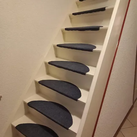 Homestay Tweepersoonskamer Met Gezamenlijk Gebruik Van Badkamer En Toilet